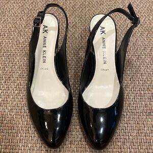 Anne Klein 8.5 Black Faux Patent Leather Heels